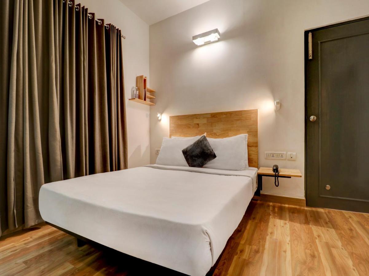 Upar Hotels Indiranagar Bangalore Luaran gambar