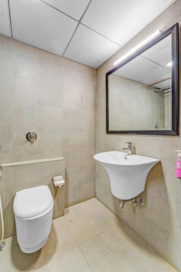 Upar Hotels Indiranagar Bangalore Luaran gambar